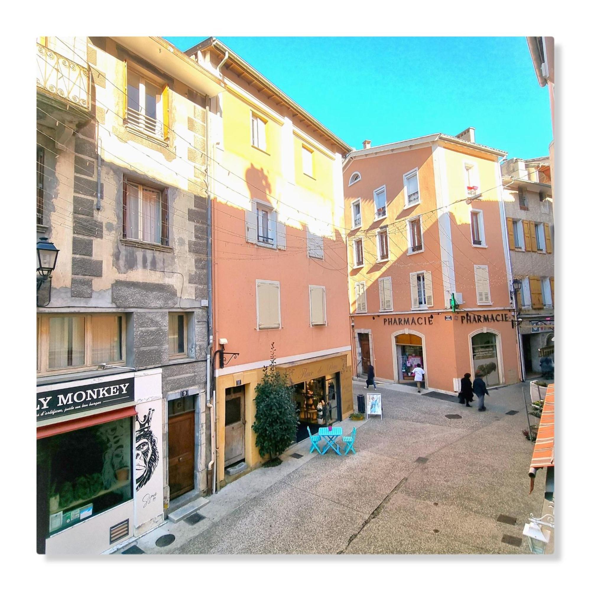 Coeur De Ville, T2, Rue Pietonne, Digne Les Bains Exterior photo